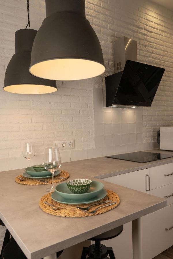 Apartsuite B&R Triana Arellano Sevilla Eksteriør bilde