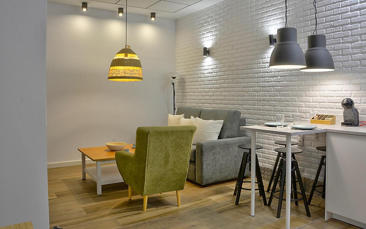 Apartsuite B&R Triana Arellano Sevilla Eksteriør bilde